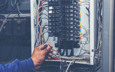 Understanding the Difference Between Circuit Breakers and Fuses